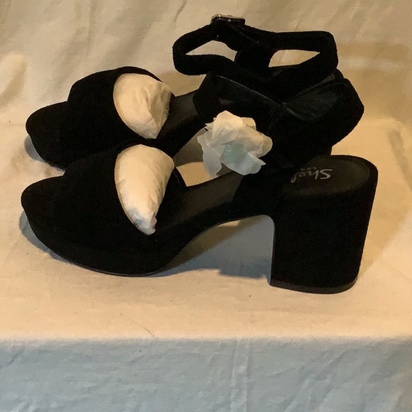 NWOT Shelly’s London Black Platform Sandal - Picture 3 of 9
